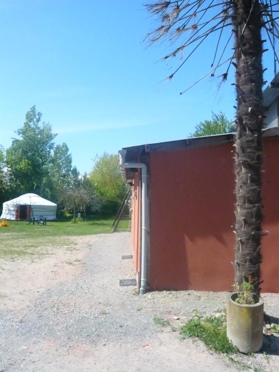 Village Insolite Tiny Сен-Бенуа-дез-Онд Екстер'єр фото
